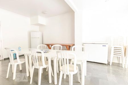 Apartamento à venda com 57m², 2 quartos e 1 vagaSalao de Festa