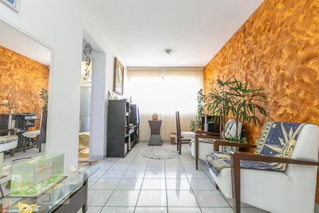 Apartamento à venda com 57m², 2 quartos e 1 vagaSala