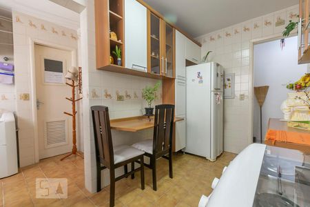 Apartamento à venda com 57m², 2 quartos e 1 vagaCozinha