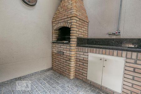 Apartamento à venda com 57m², 2 quartos e 1 vagaChurrasqueira