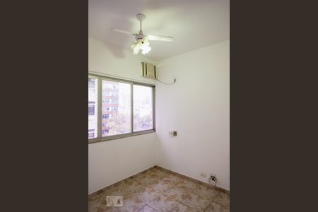 Quarto 1 de apartamento para alugar com 2 quartos, 62m² em Tijuca, Rio de Janeiro