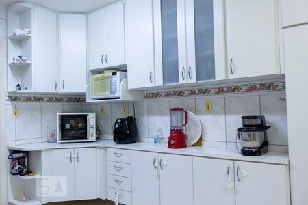 Casa à venda com 200m², 3 quartos e 4 vagasCozinha