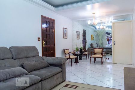 Sala de casa à venda com 3 quartos, 200m² em Vila Vera, São Paulo