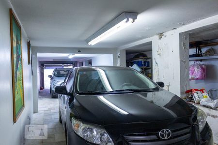 Casa à venda com 200m², 3 quartos e 4 vagasGaragem