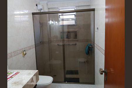 Banheiro Social de apartamento à venda com 3 quartos, 97m² em Vila do Encontro, São Paulo