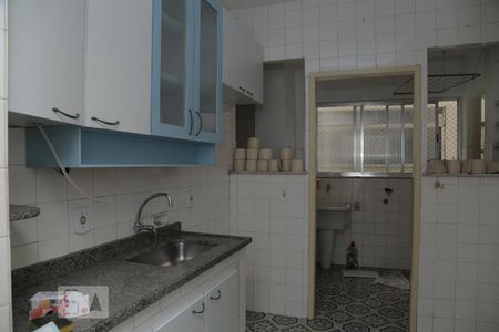 cozinha de apartamento para alugar com 2 quartos, 78m² em Maracanã, Rio de Janeiro