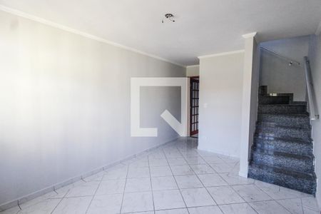 Sala de casa à venda com 3 quartos, 120m² em Vila Basileia, São Paulo