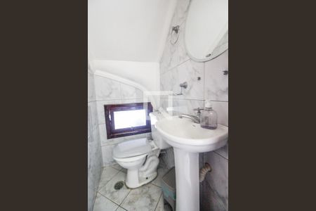 Casa à venda com 120m², 3 quartos e 2 vagas Casa à venda com 120m², 3 quartos e 2 vagasLavabo