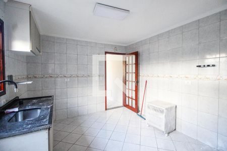 Casa à venda com 120m², 3 quartos e 2 vagas Casa à venda com 120m², 3 quartos e 2 vagasCozinha