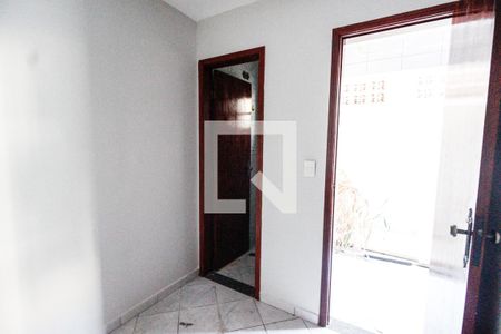 Casa à venda com 120m², 3 quartos e 2 vagas Casa à venda com 120m², 3 quartos e 2 vagasQuarto de serviço