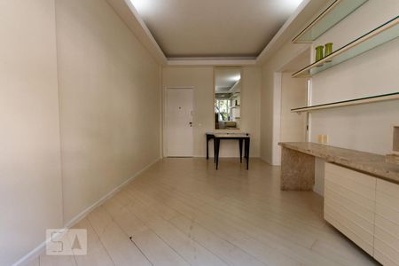 Sala de apartamento para alugar com 2 quartos, 50m² em Ipanema, Rio de Janeiro