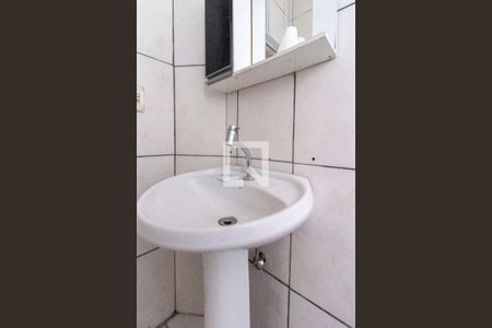 Casa para alugar com 45m², 1 quarto e sem vagaBanheiro