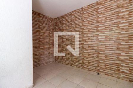 Cozinha de casa para alugar com 1 quarto, 45m² em Vila Taquari, São Paulo