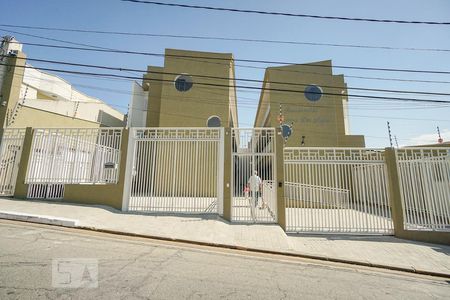 Apartamento para alugar com 35m², 1 quarto e sem vaga Apartamento para alugar com 35m², 1 quarto e sem vagaFachada