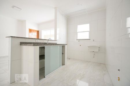 Cozinha de apartamento para alugar com 1 quarto, 35m² em Chácara Mafalda, São Paulo