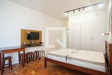 Sala/Quarto de kitnet/studio para alugar com 1 quarto, 38m² em República, São Paulo