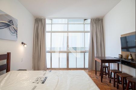 Sala/Quarto de kitnet/studio para alugar com 1 quarto, 38m² em República, São Paulo