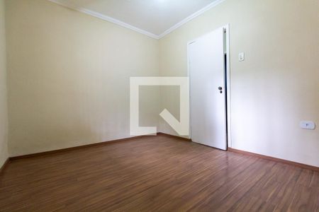 Quarto 1 de casa para alugar com 3 quartos, 200m² em Vila Ré, São Paulo