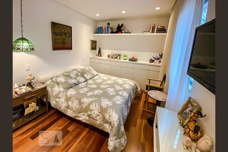 Apartamento à venda com 236m², 4 quartos e sem vagaQuarto Suíte 2