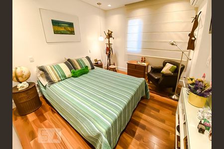 Apartamento à venda com 236m², 4 quartos e sem vagaQuarto Suíte 3