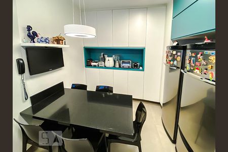 Apartamento à venda com 236m², 4 quartos e sem vagaCozinha