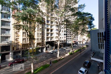 Apartamento à venda com 32m², 1 quarto e sem vaga Apartamento à venda com 32m², 1 quarto e sem vagaVista da Rua