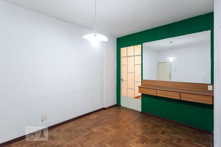 Sala 1 de apartamento à venda com 3 quartos, 150m² em Centro, Belo Horizonte