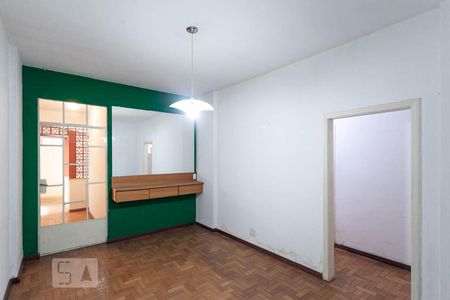 Sala 1 de apartamento à venda com 3 quartos, 150m² em Centro, Belo Horizonte