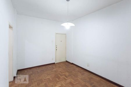 Sala 1 de apartamento à venda com 3 quartos, 150m² em Centro, Belo Horizonte