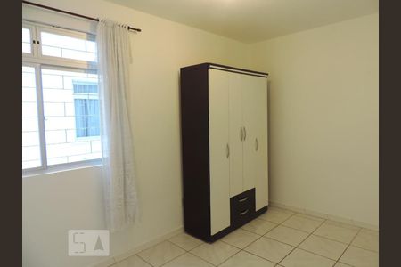 Quarto 3 - Armários de apartamento para alugar com 3 quartos, 65m² em Trindade, Florianópolis