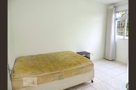 Quarto 2 de apartamento para alugar com 3 quartos, 65m² em Trindade, Florianópolis