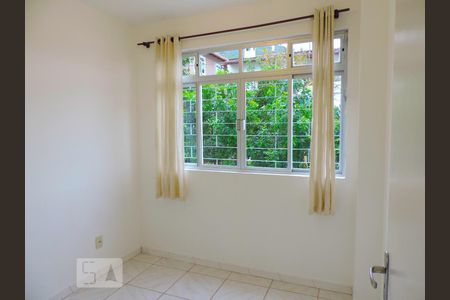Quarto 1 de apartamento para alugar com 3 quartos, 65m² em Trindade, Florianópolis