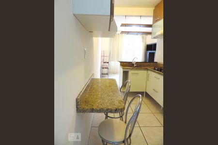 Apartamento para alugar com 65m², 3 quartos e 1 vagaCozinha