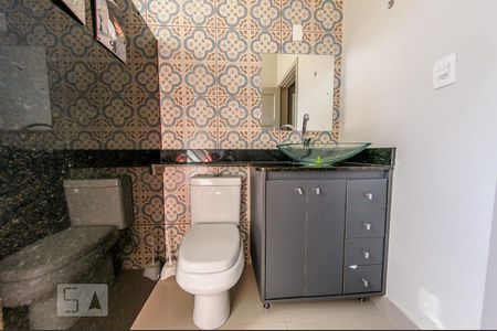 Apartamento à venda com 91m², 2 quartos e sem vagaBanheiro - Piso Superior