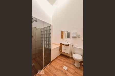 Casa à venda com 150m², 4 quartos e 1 vagaBanheiro 