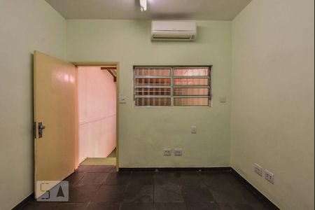 Casa à venda com 150m², 4 quartos e 1 vagaSala 02