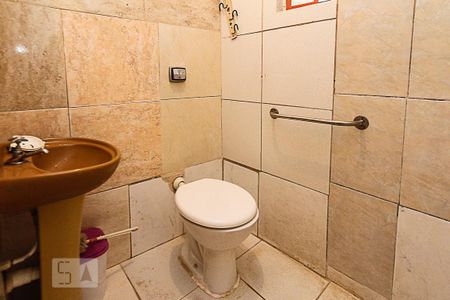 Banheiro de casa à venda com 2 quartos, 805m² em Vila Invernada, São Paulo