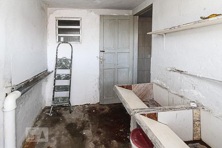 Casa à venda com 805m², 2 quartos e 6 vagasÁrea de Serviço