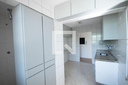 Apartamento à venda com 70m², 3 quartos e 1 vaga Apartamento à venda com 70m², 3 quartos e 1 vagaÁrea de Serviço