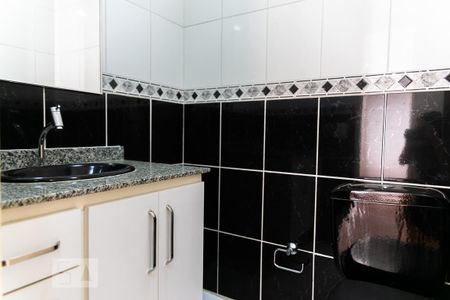 Banheiro de apartamento para alugar com 2 quartos, 50m² em Ipiranga, São Paulo