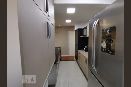 Apartamento à venda com 93m², 2 quartos e 2 vagasCozinha