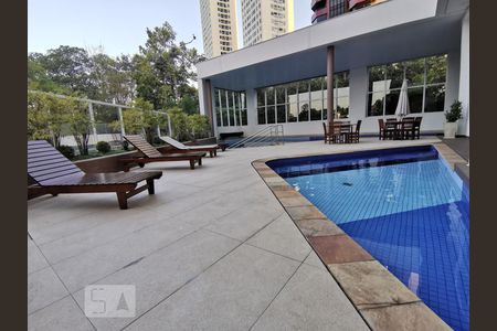 Apartamento à venda com 93m², 2 quartos e 2 vagasÁrea comum - Piscina