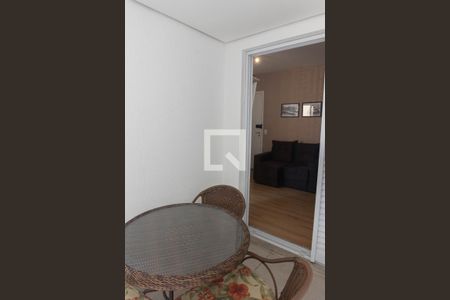 Studio para alugar com 34m², 1 quarto e 1 vaga Studio para alugar com 34m², 1 quarto e 1 vagaSacada