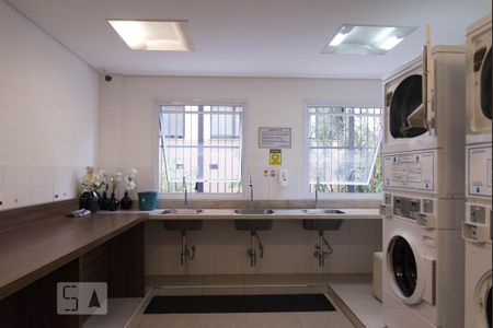 Studio para alugar com 34m², 1 quarto e 1 vaga Studio para alugar com 34m², 1 quarto e 1 vagaÁrea comum - Lavanderia