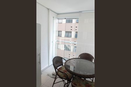 Studio para alugar com 34m², 1 quarto e 1 vaga Studio para alugar com 34m², 1 quarto e 1 vagaSacada