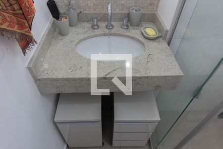 Studio para alugar com 34m², 1 quarto e 1 vaga Studio para alugar com 34m², 1 quarto e 1 vagaBanheiro