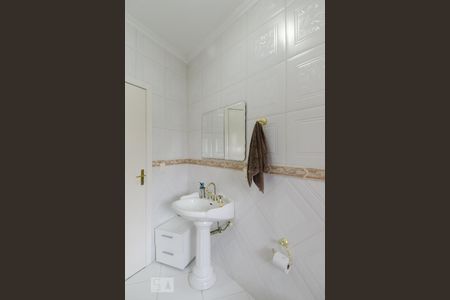 Casa à venda com 266m², 3 quartos e 3 vagas Casa à venda com 266m², 3 quartos e 3 vagasBanheiro da suíte