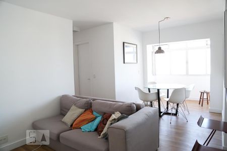 Apartamento à venda com 60m², 2 quartos e 1 vaga Apartamento à venda com 60m², 2 quartos e 1 vagaSala