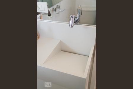 Banheiro  de apartamento à venda com 2 quartos, 60m² em Vila Santa Catarina, São Paulo