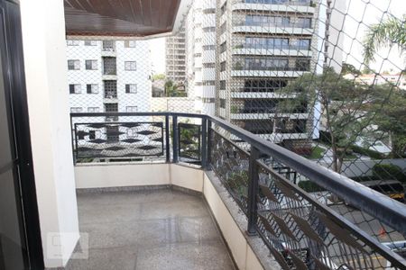 Varanda da Sala de apartamento à venda com 4 quartos, 236m² em Jardim da Saúde, São Paulo
